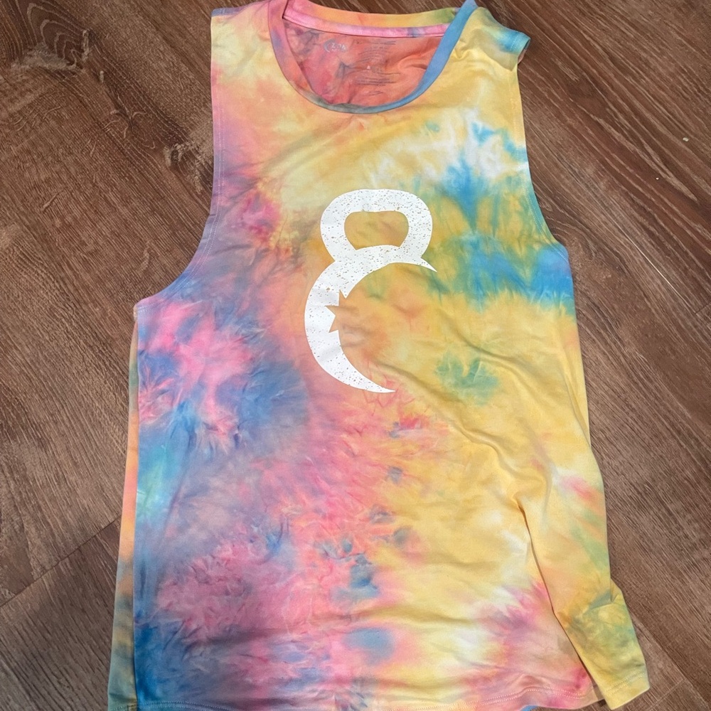 Zyia large nwot workout top